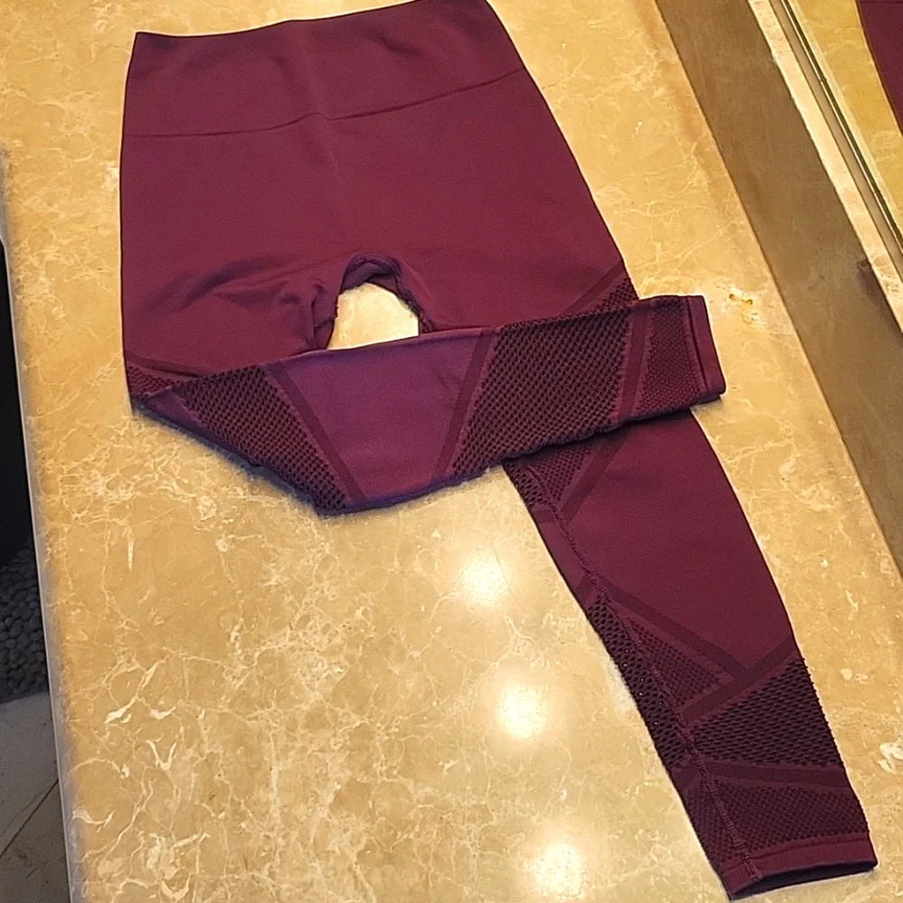 Fabletics Purple Lasercut Sport Tights, S - Picture 13 of 16